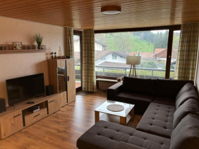 Schöne 2 1/2 Zimmer Ferienwohnung in Oberstaufen - Hoamatle - Oberstaufen